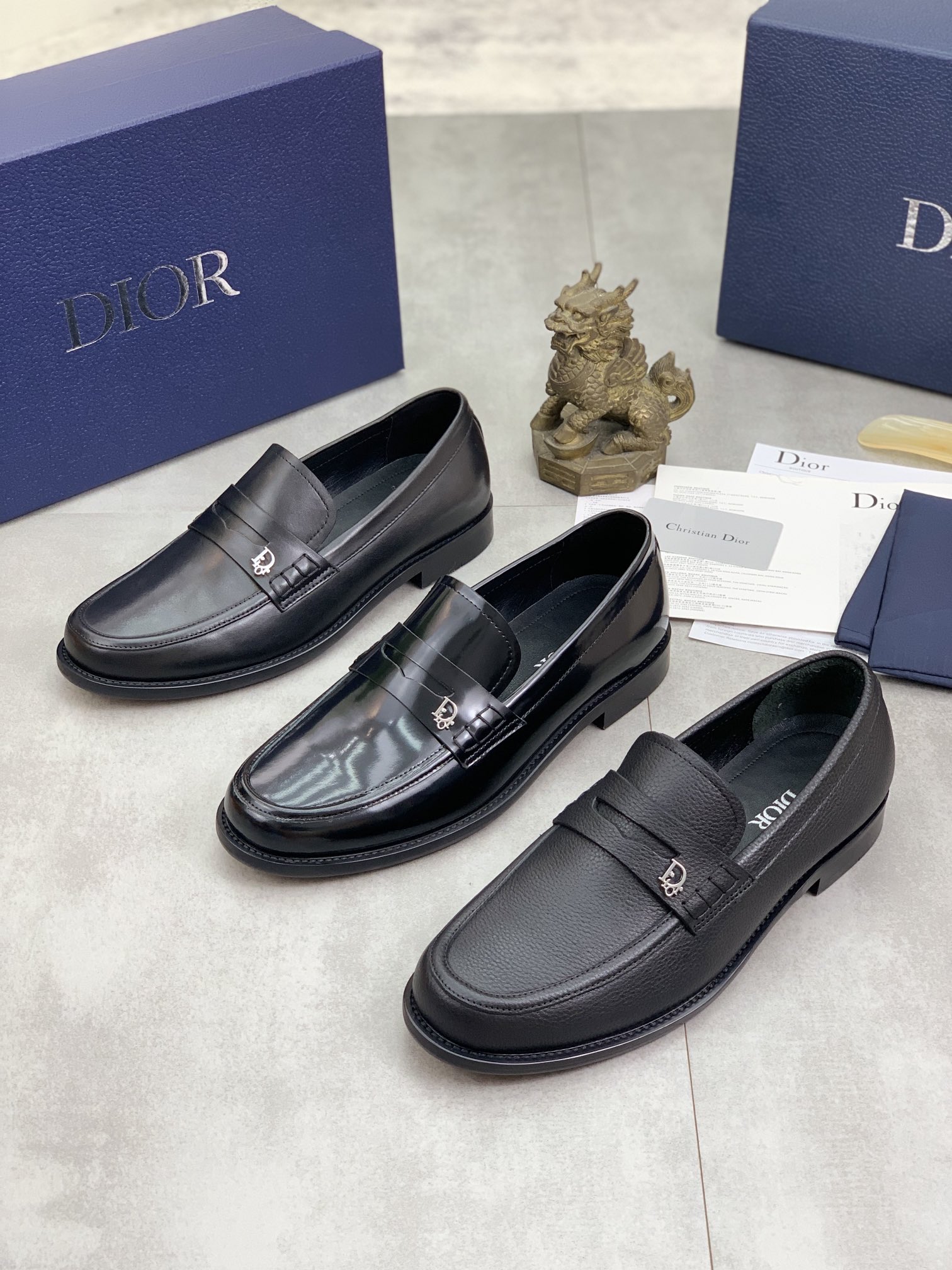 Dior shoe