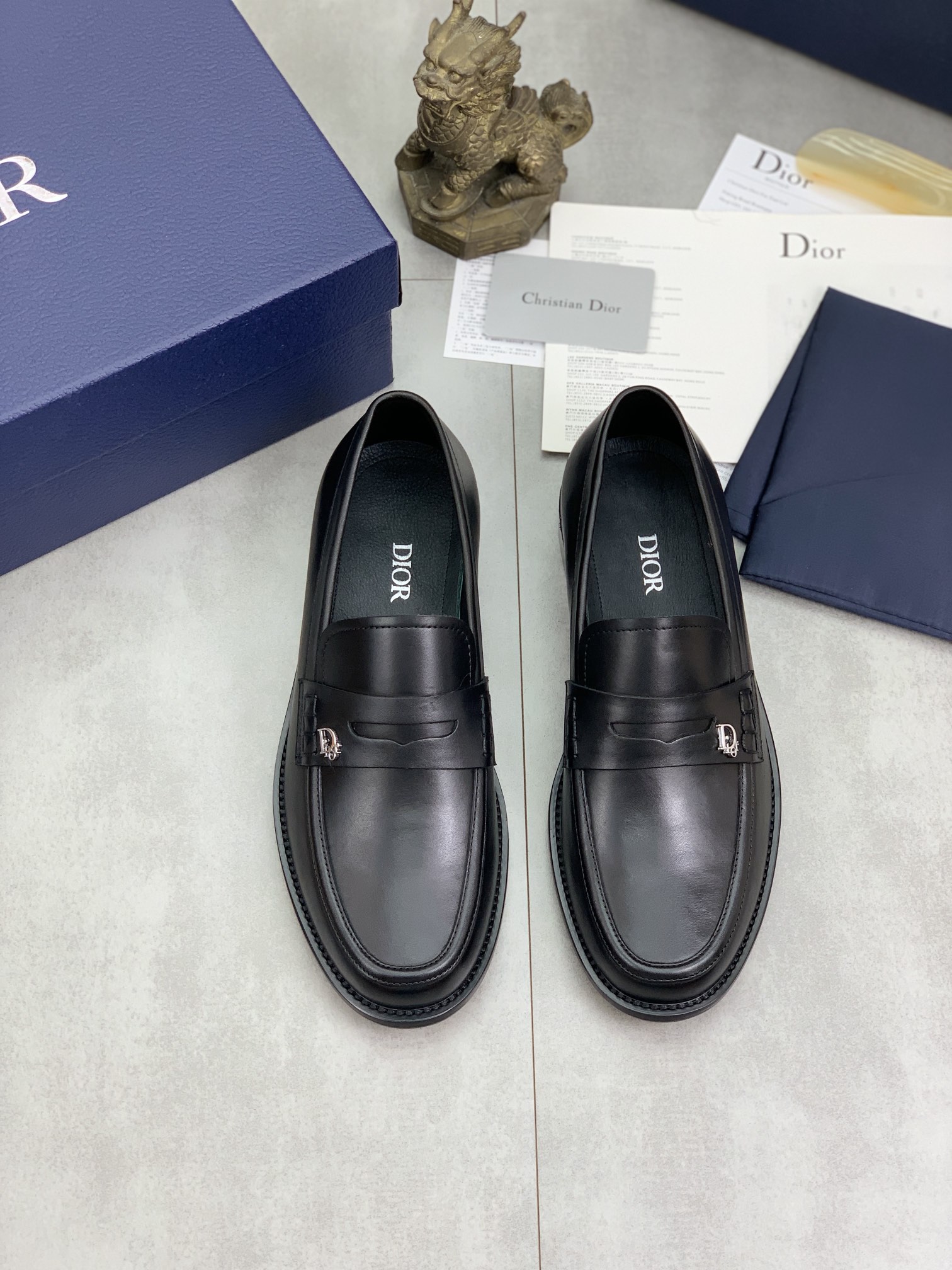 Dior shoe