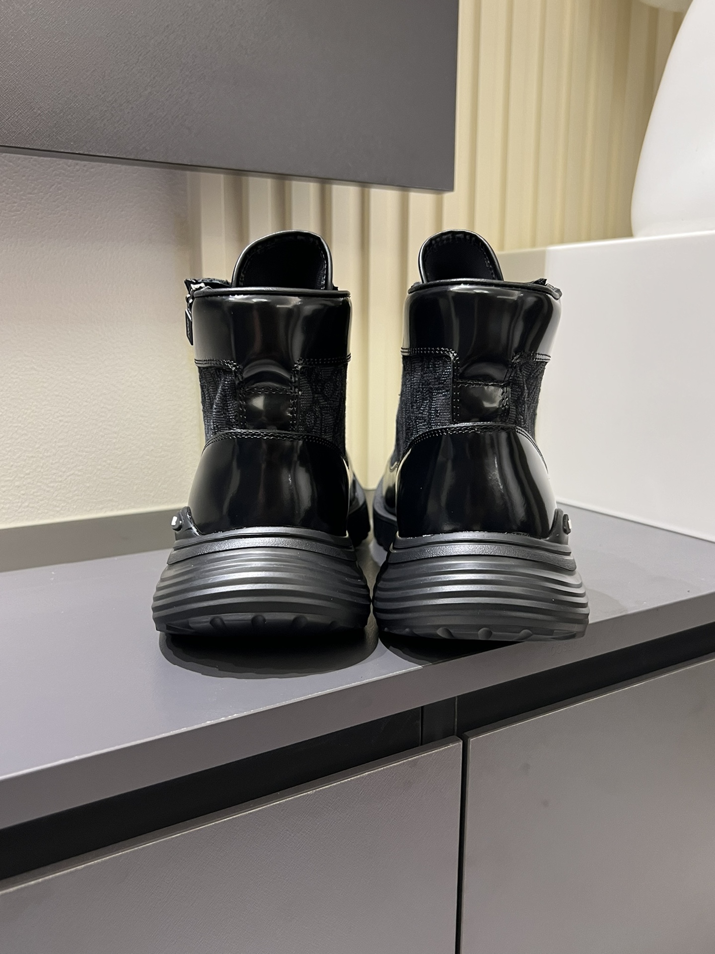 Dior shoe