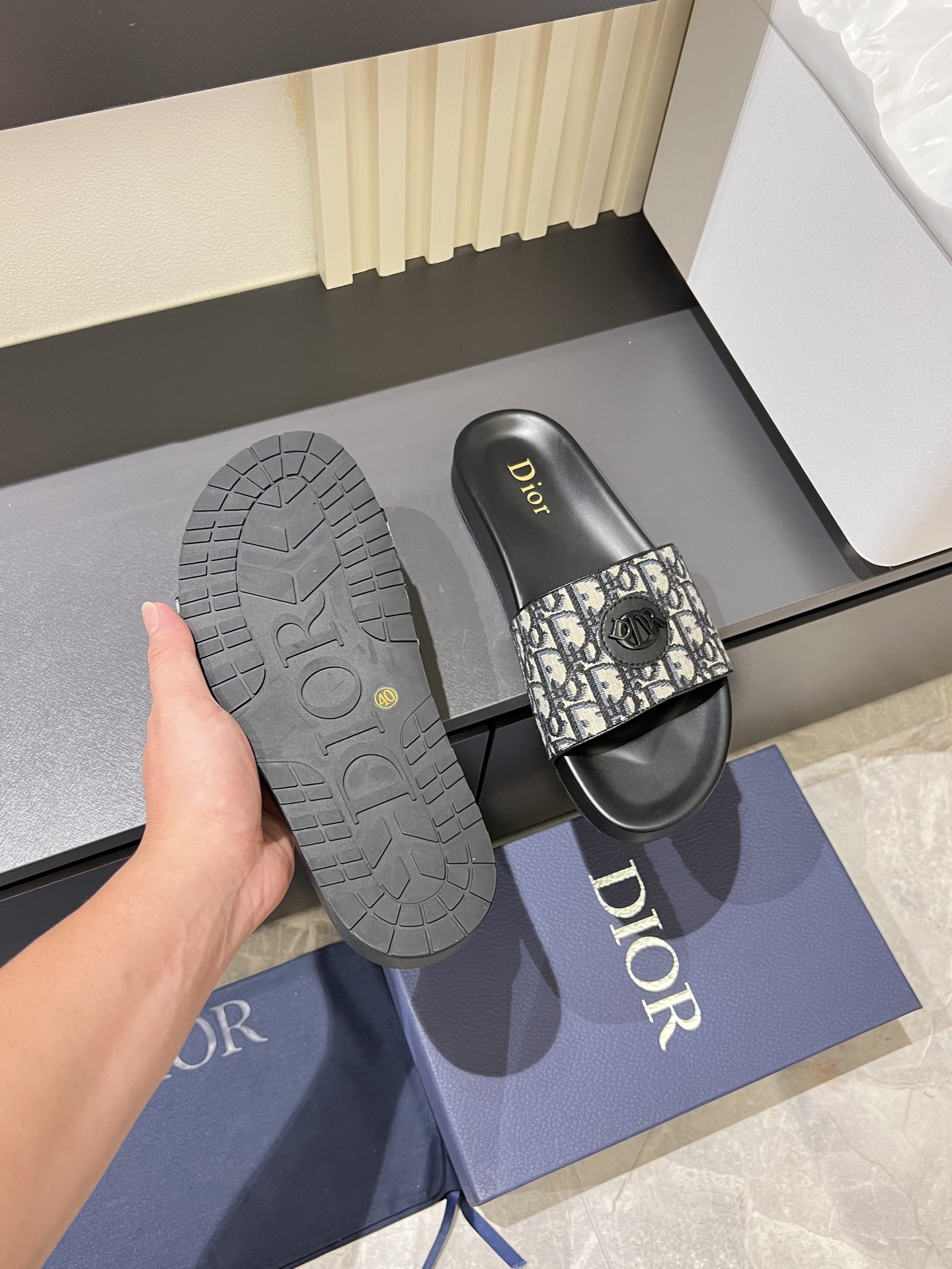 Dior shoe