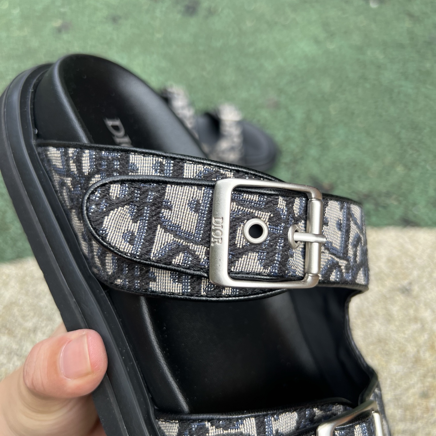 Dior