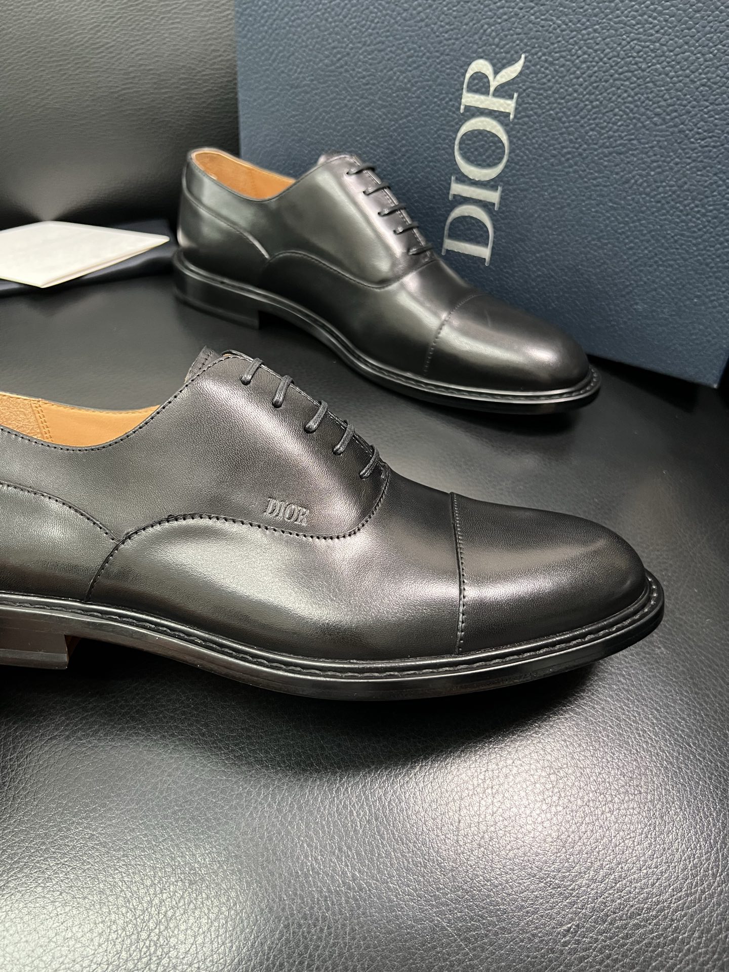 Dior