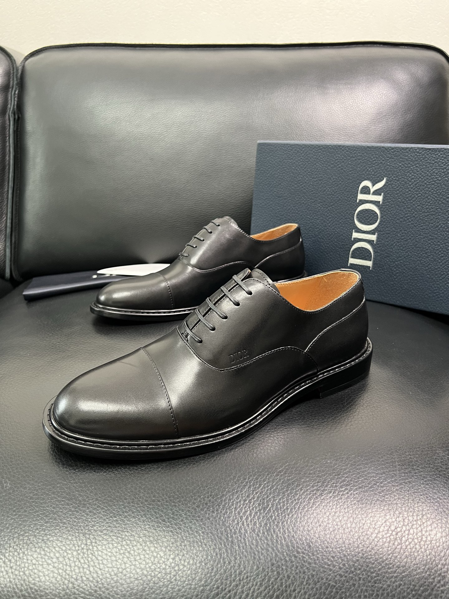 Dior