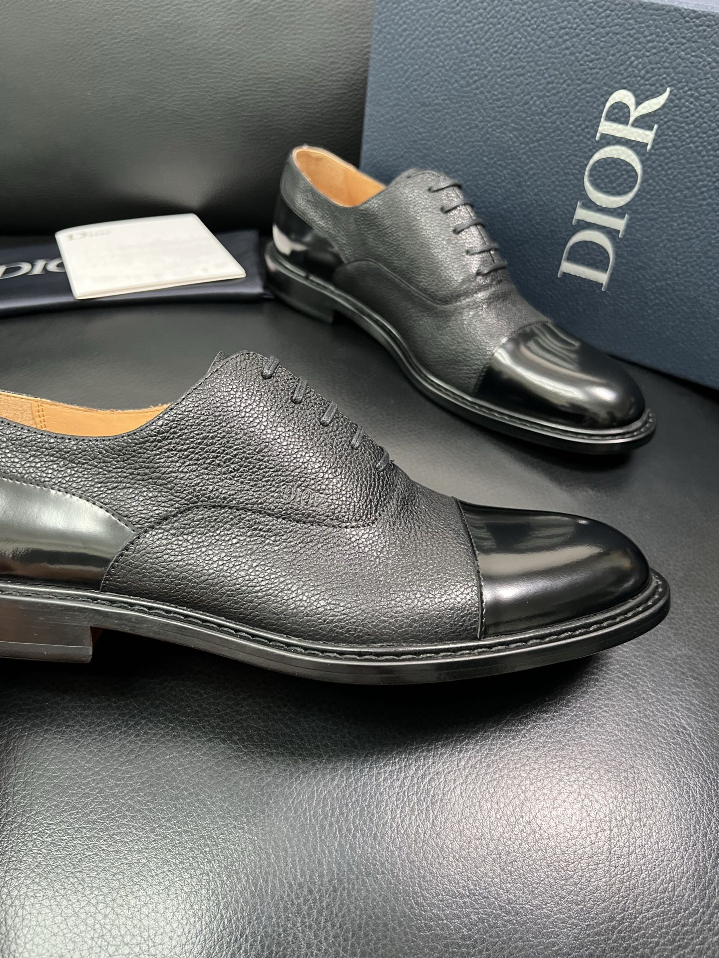 Dior
