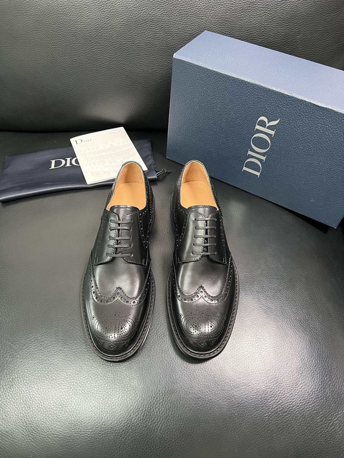Dior