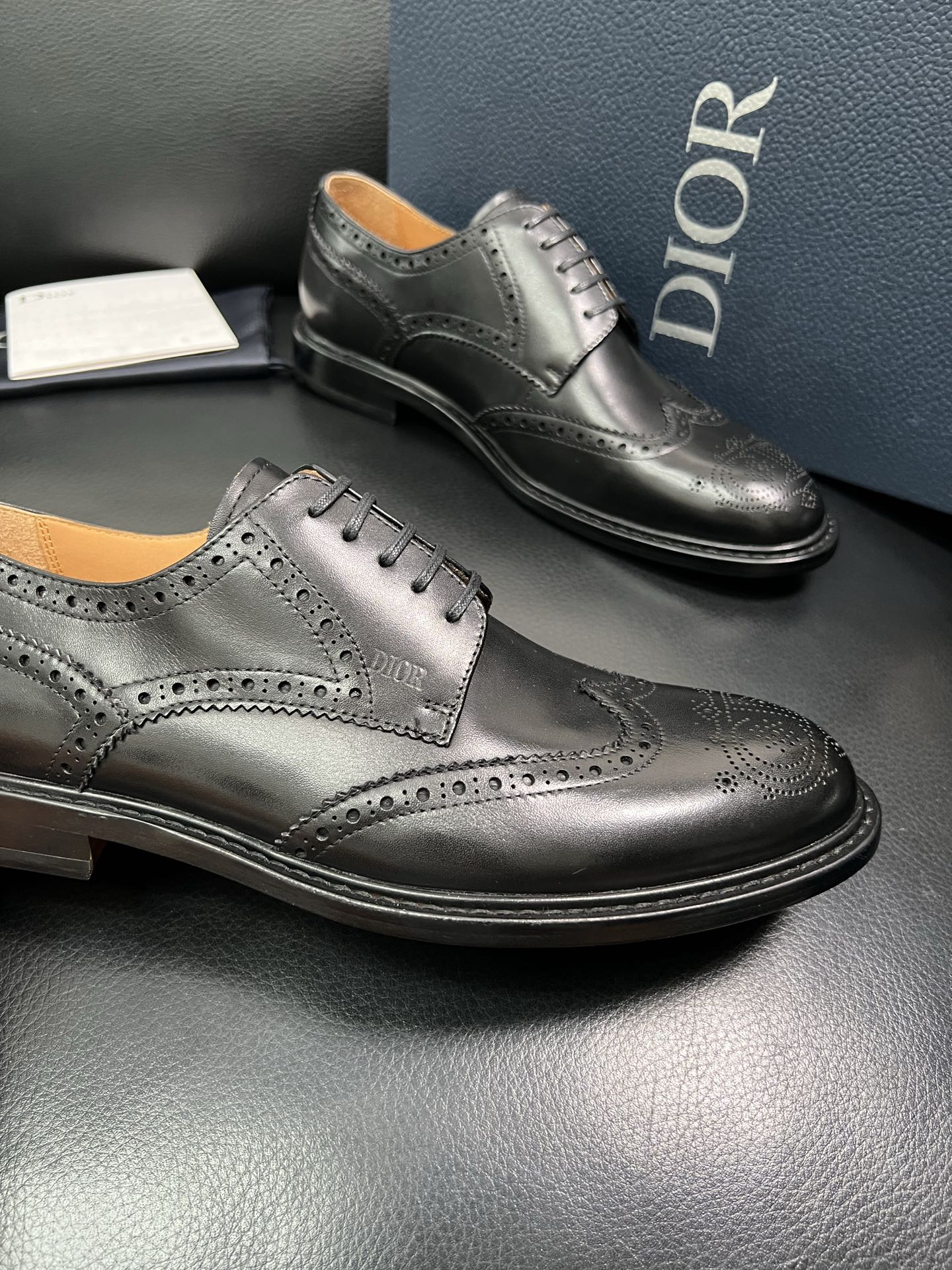 Dior