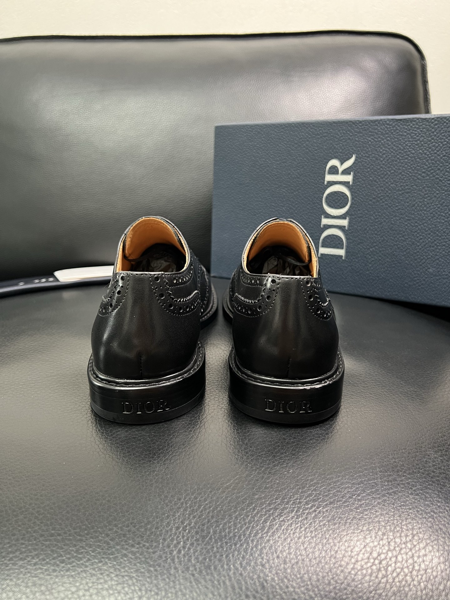 Dior
