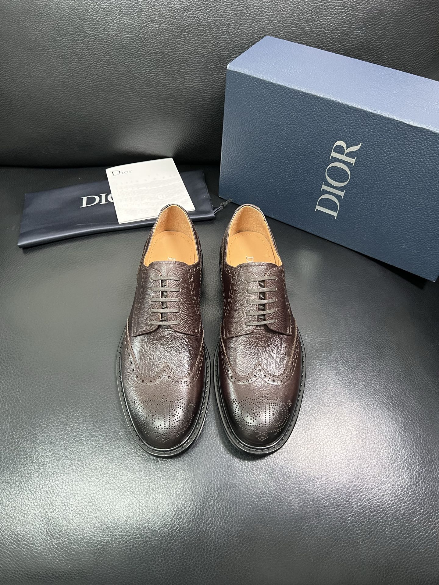 Dior