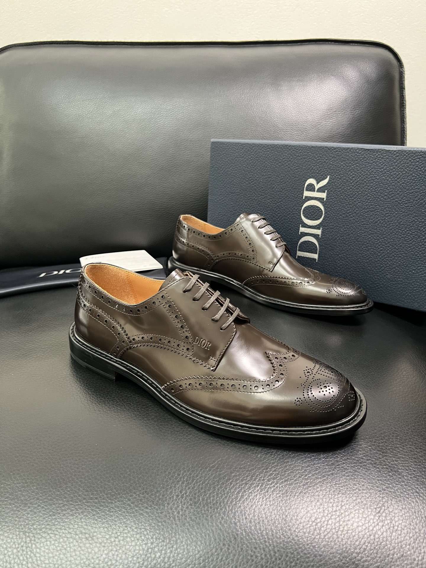 Dior