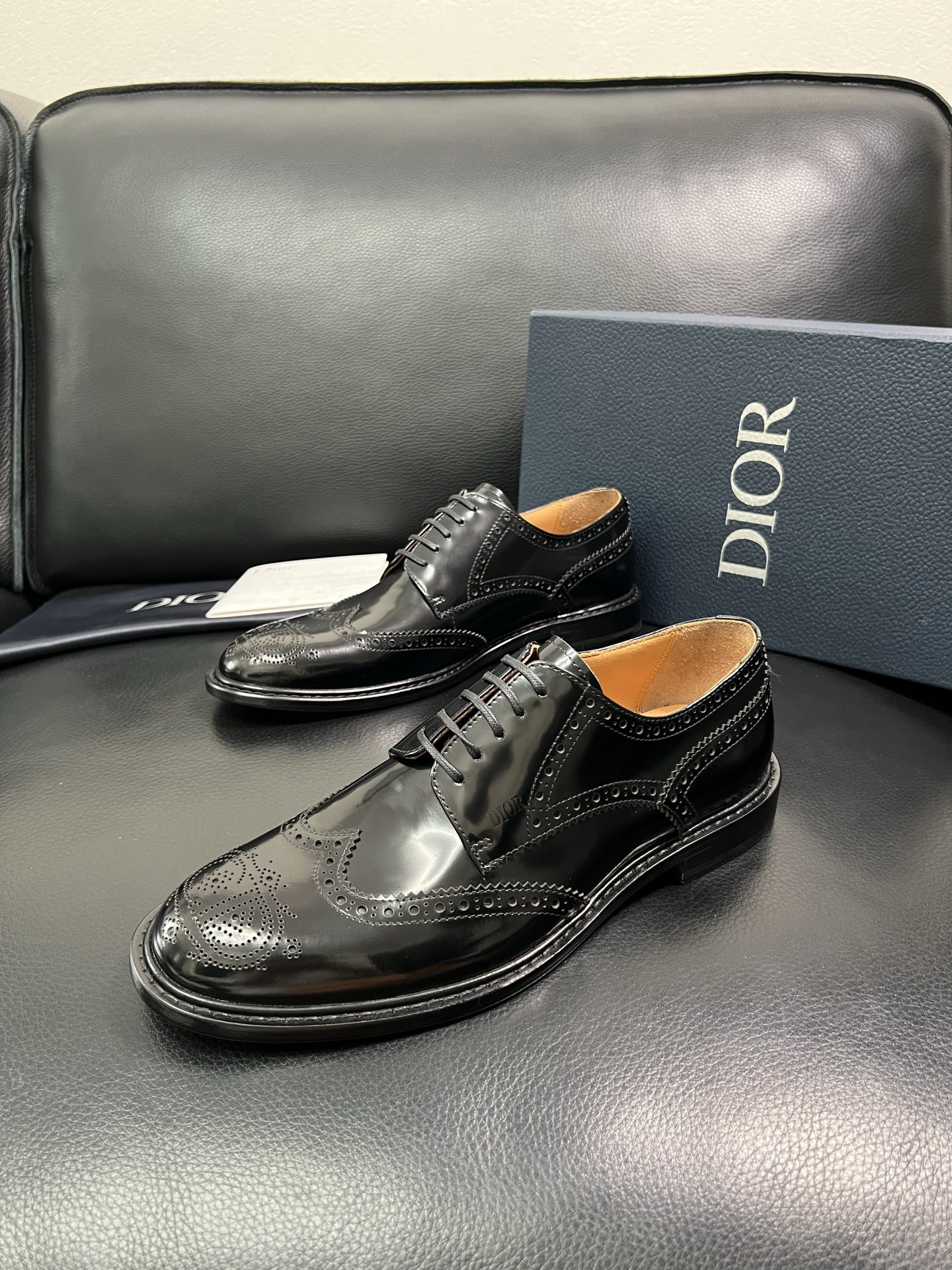 Dior