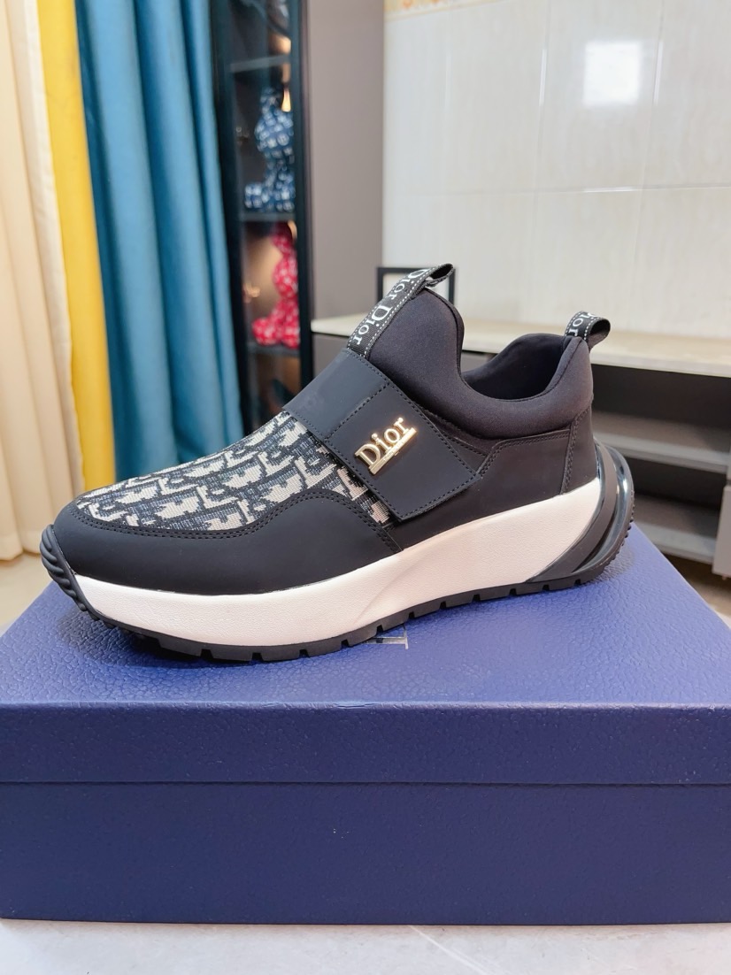 Dior shoe