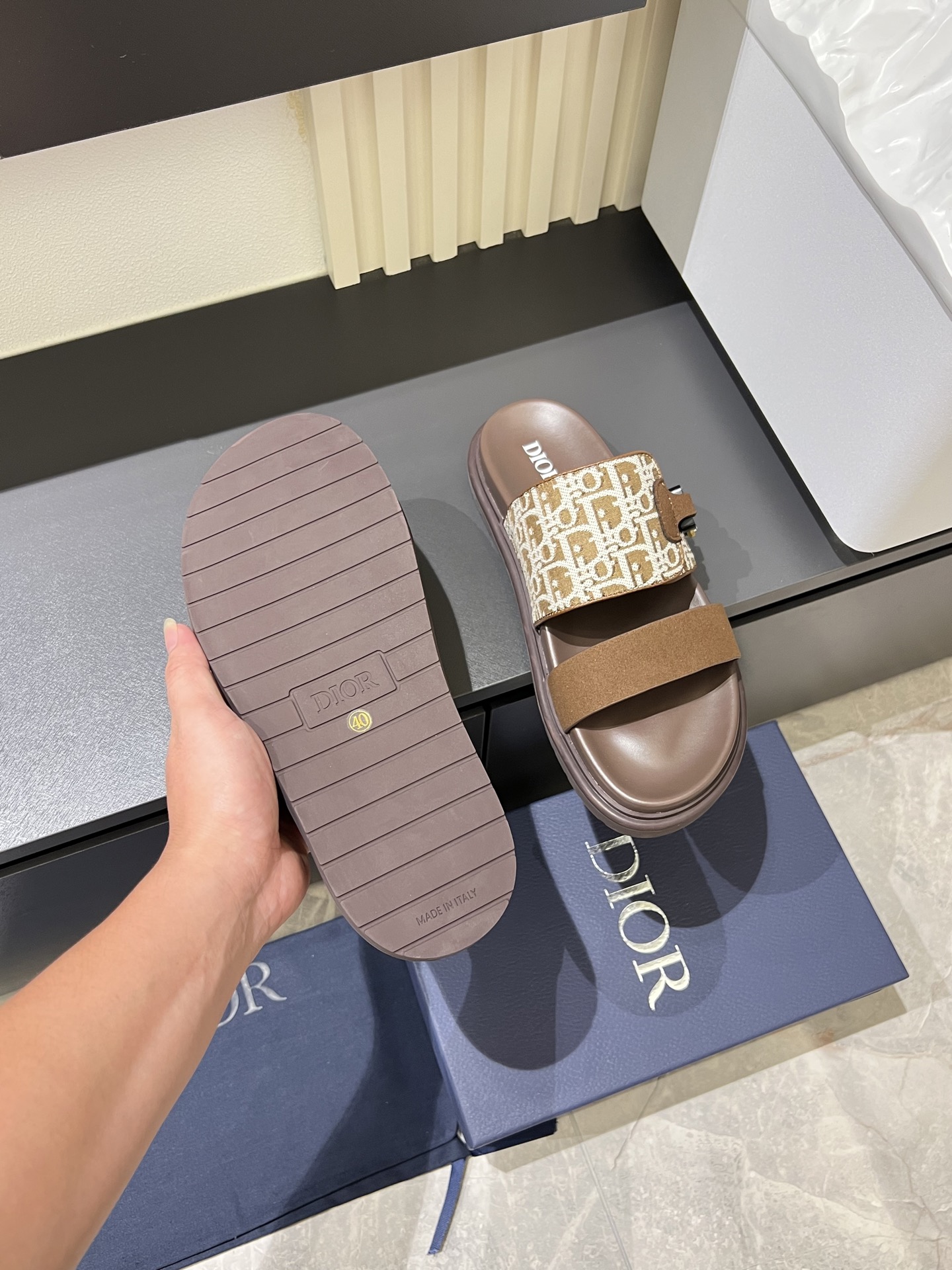 Dior shoe