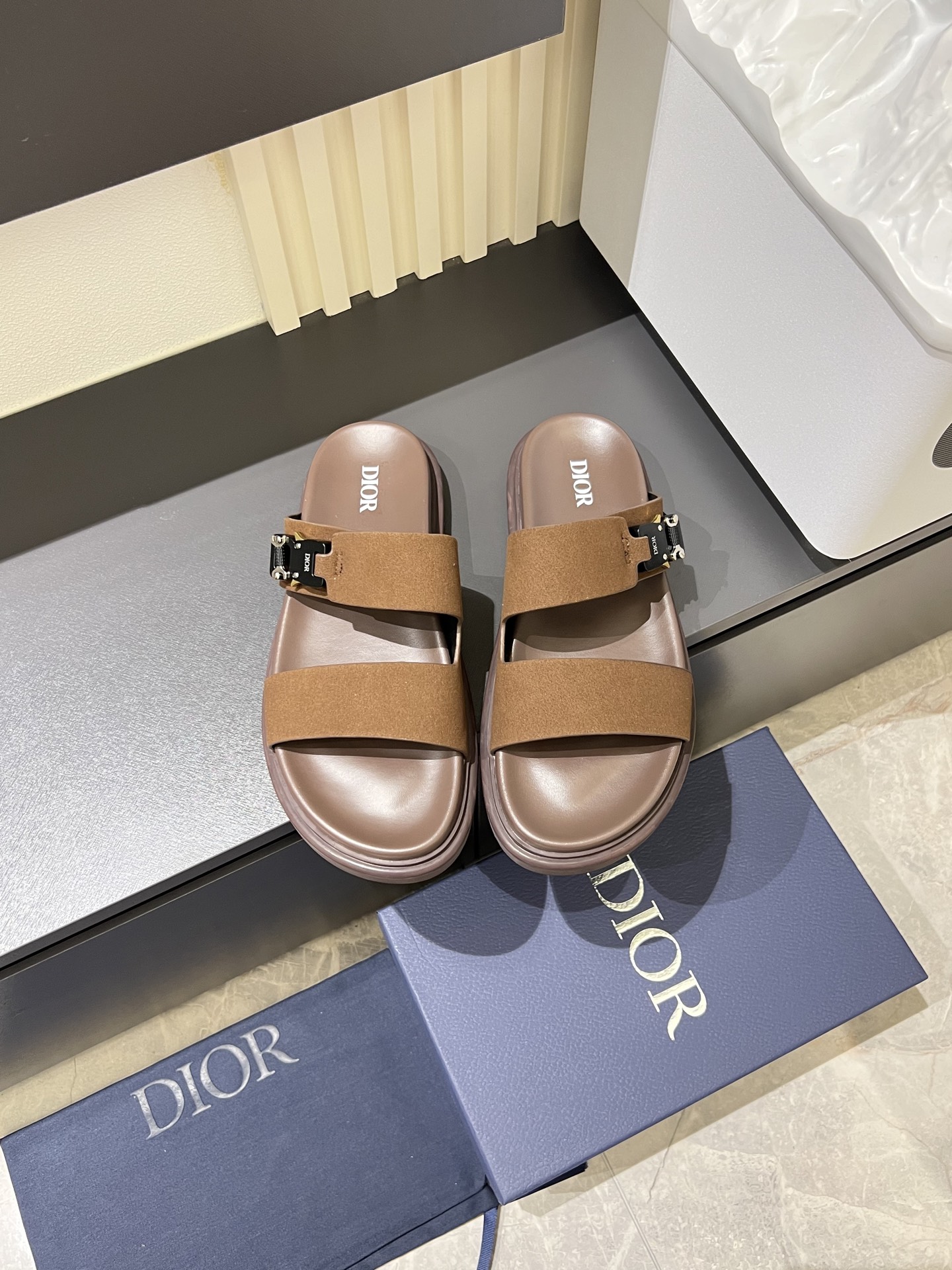 Dior shoe