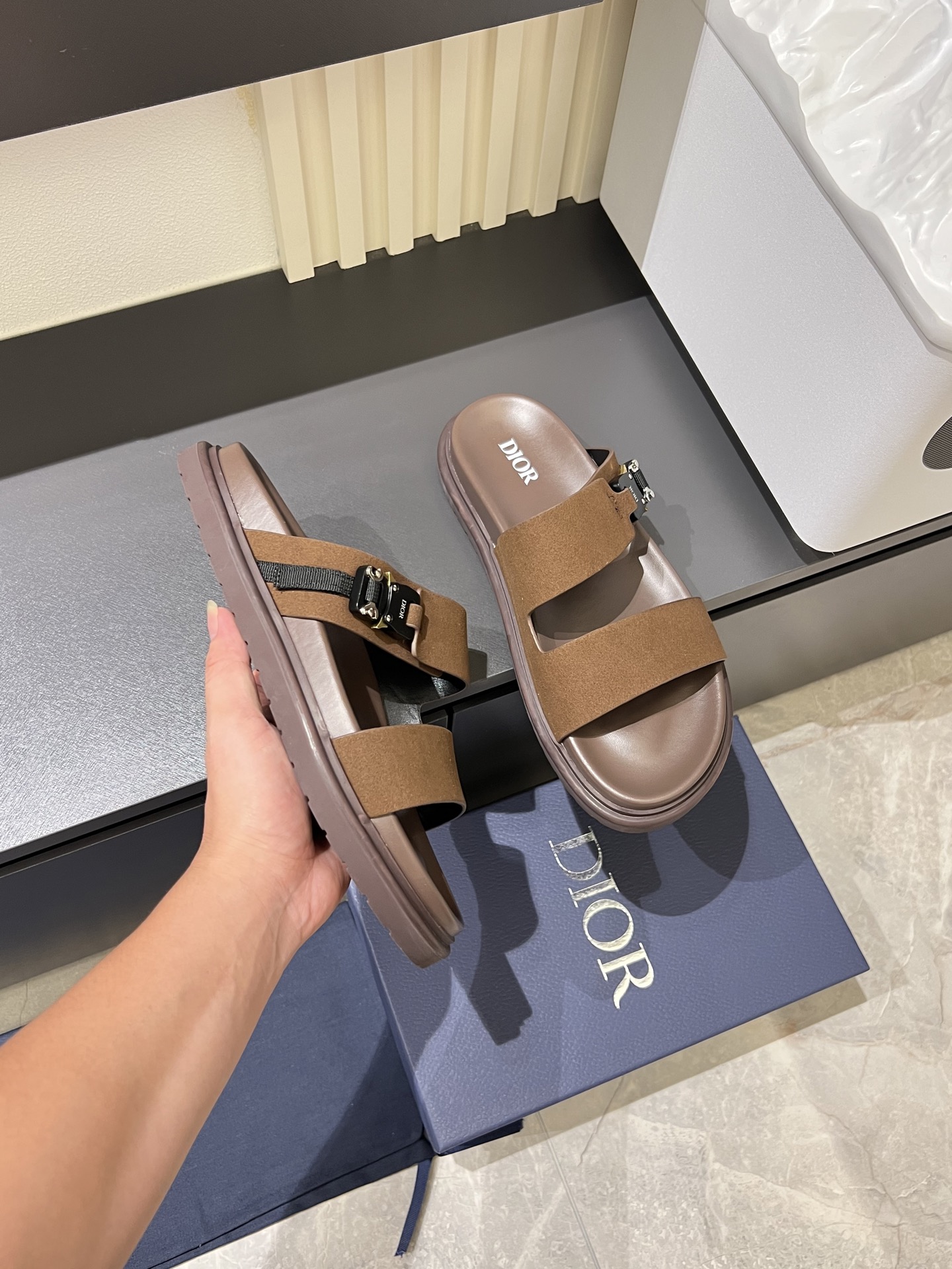 Dior shoe