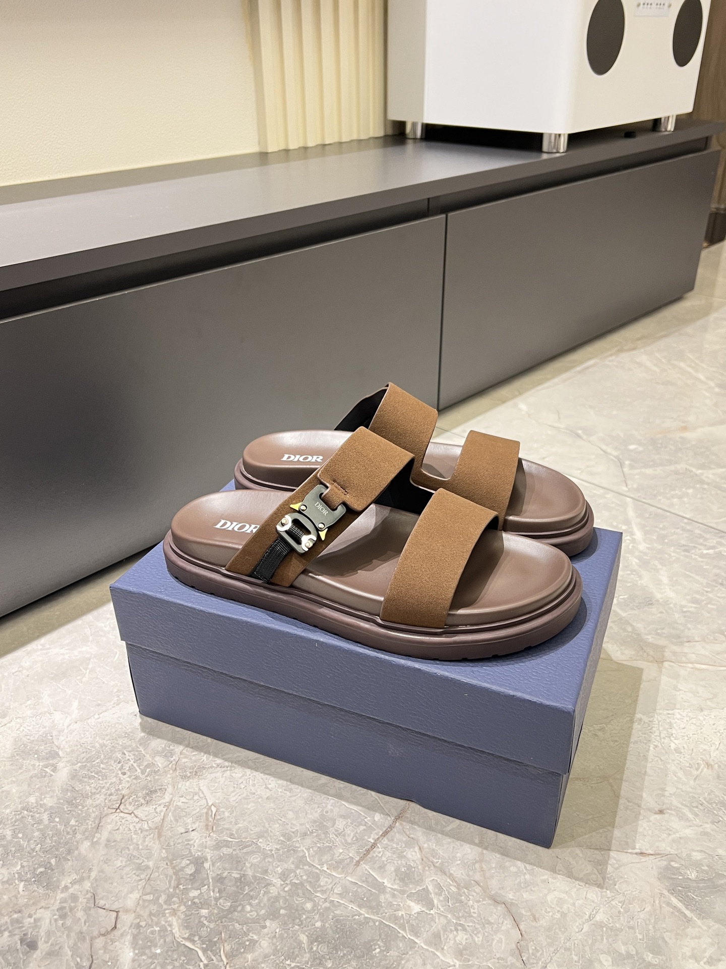 Dior shoe