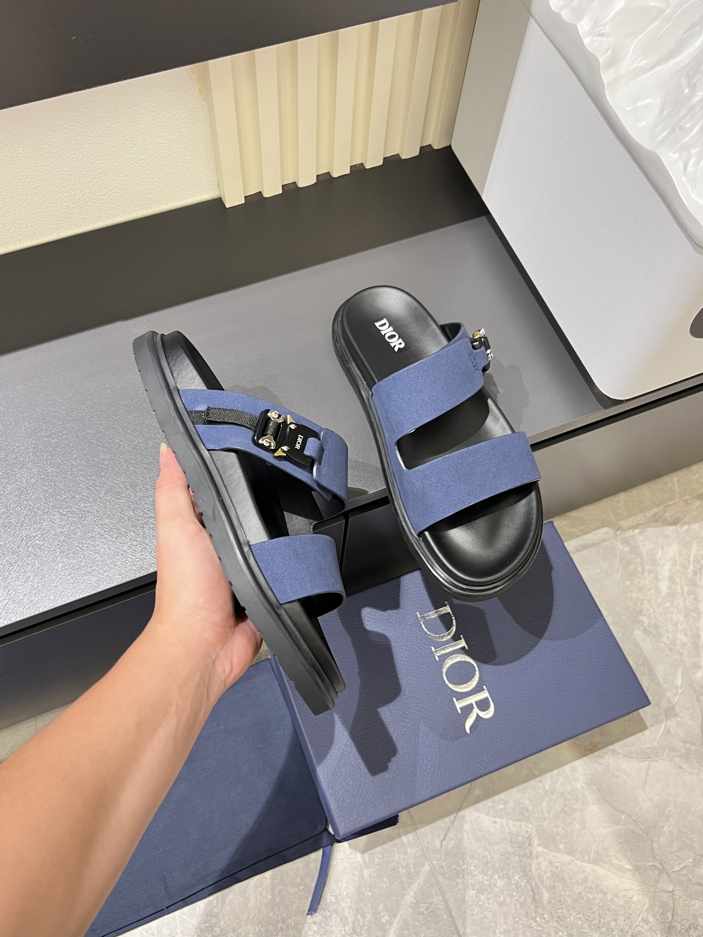 Dior shoe