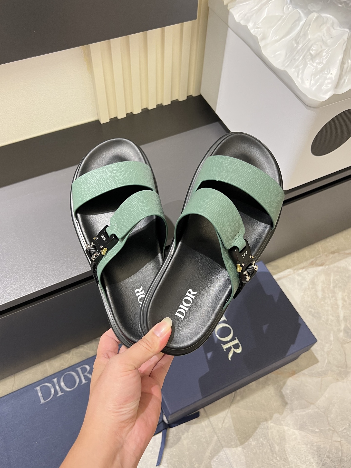 Dior shoe