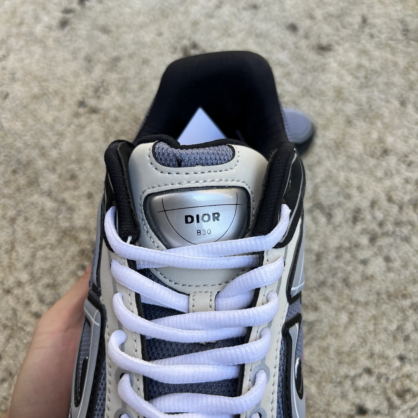 Dior