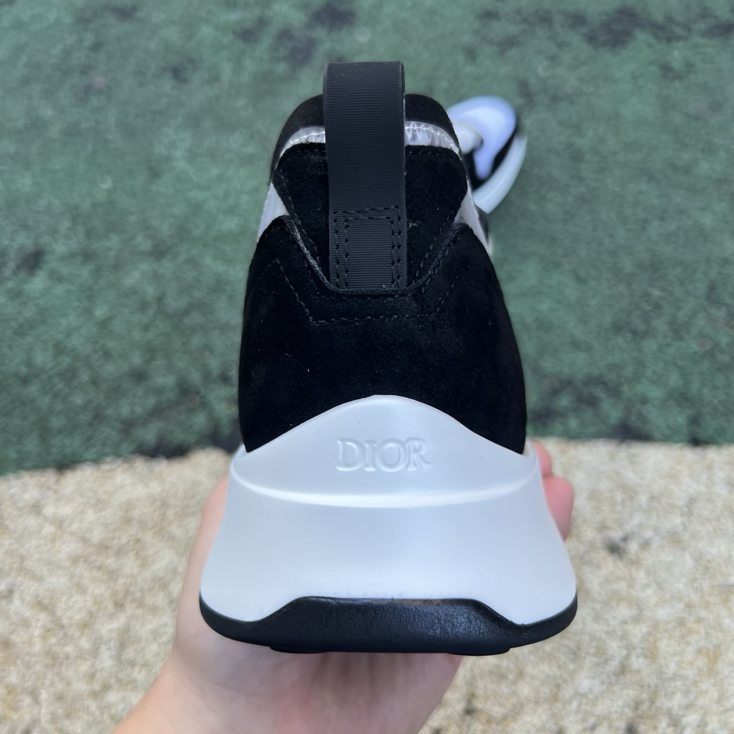 Dior