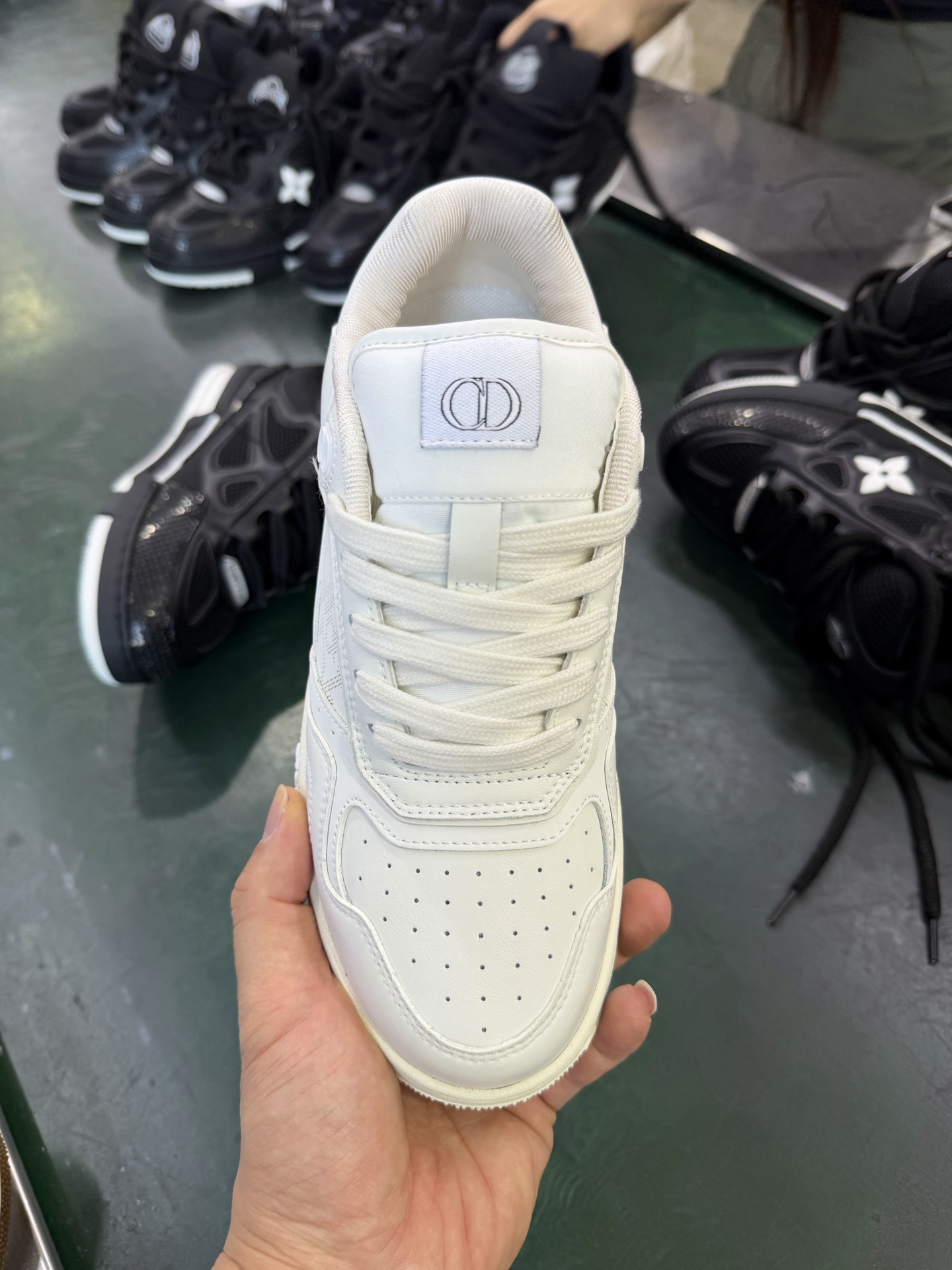 Dior