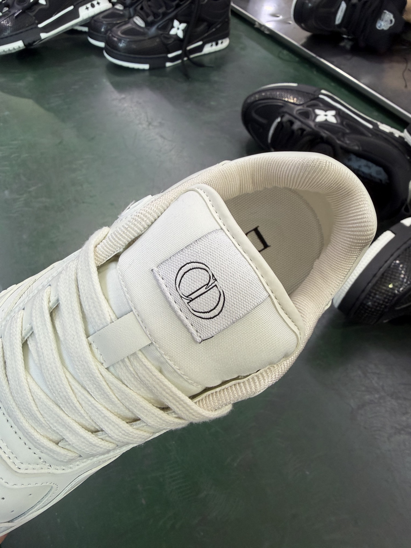Dior
