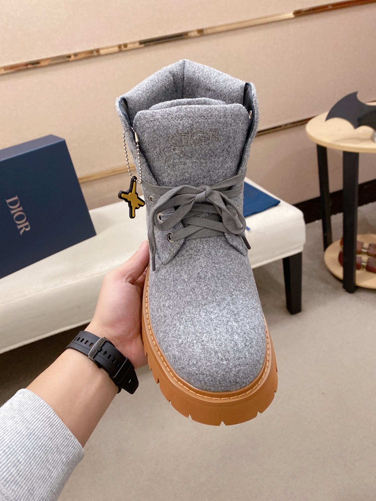 Dior shoe