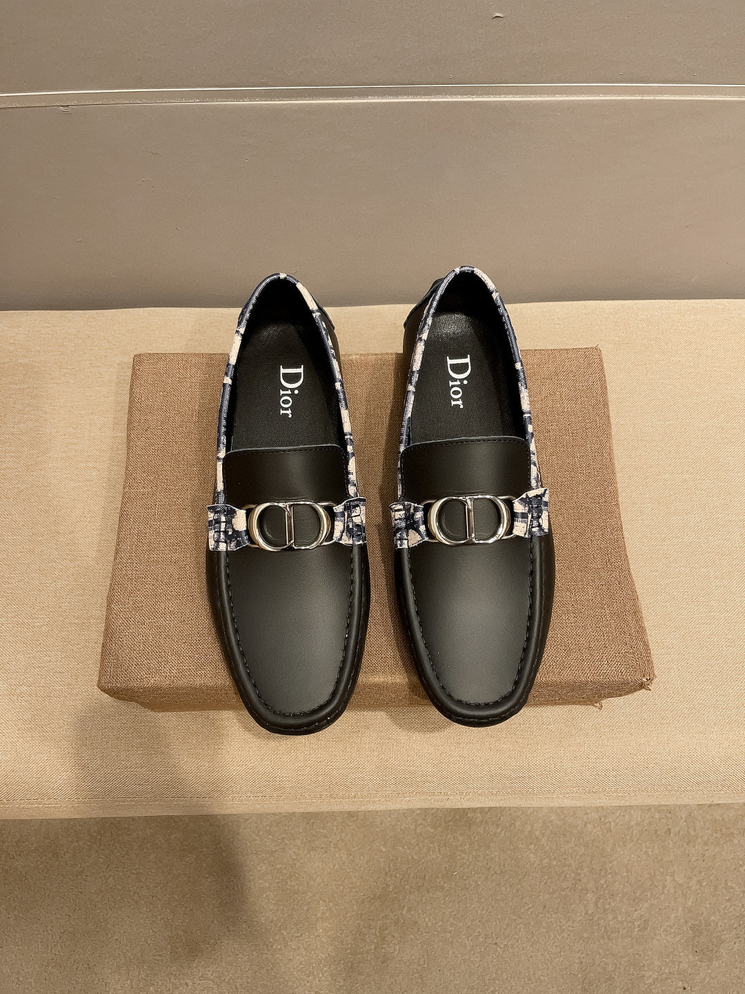 Dior shoe