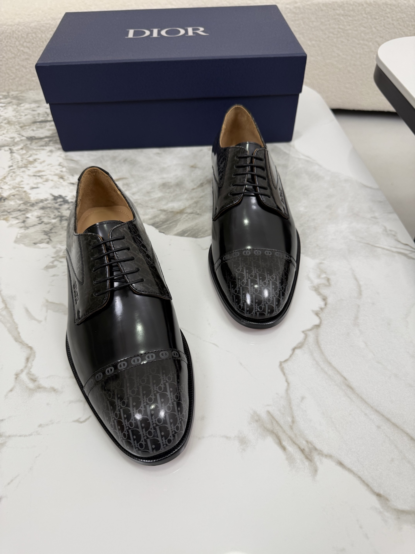 Dior shoe