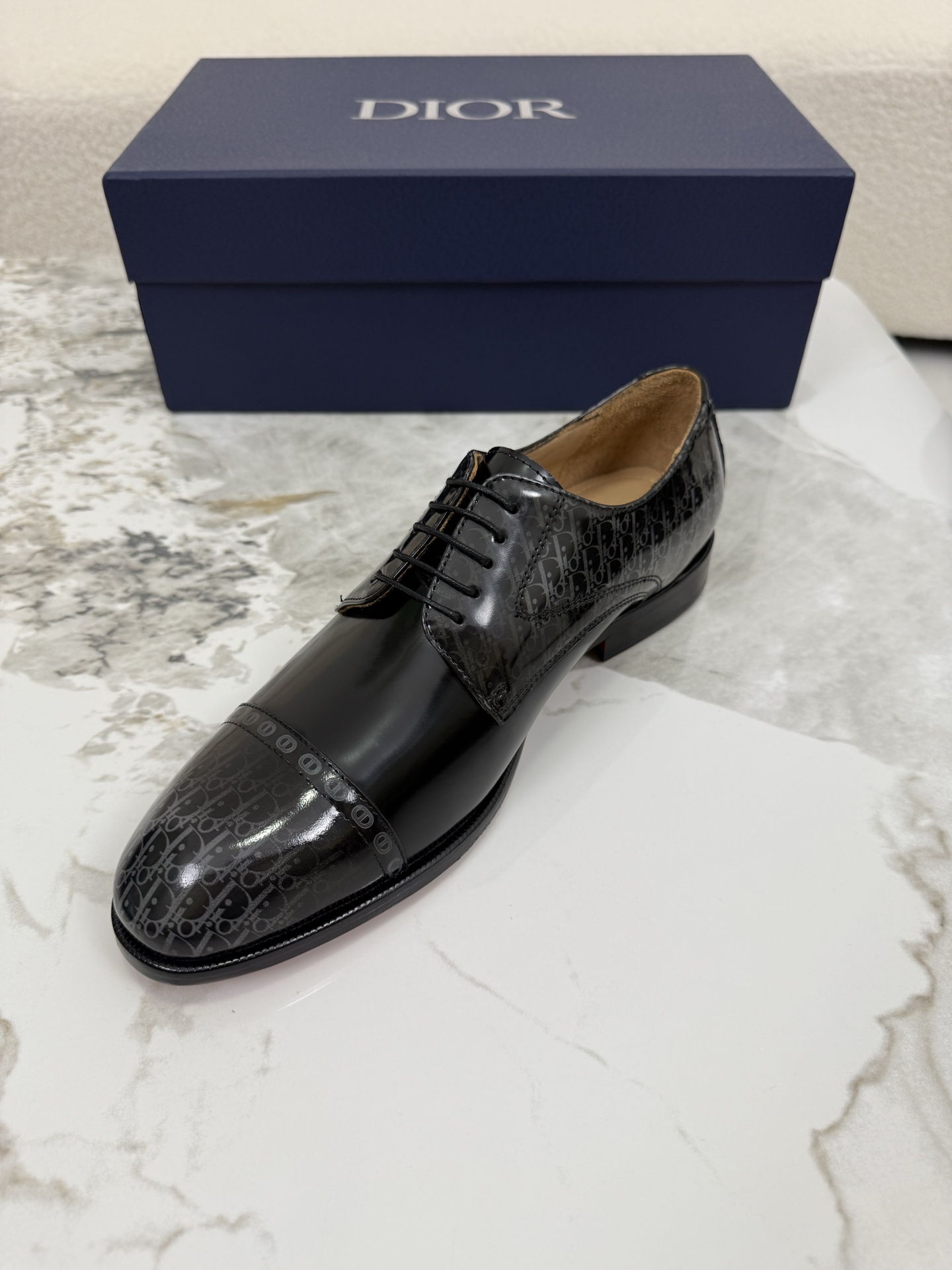 Dior shoe