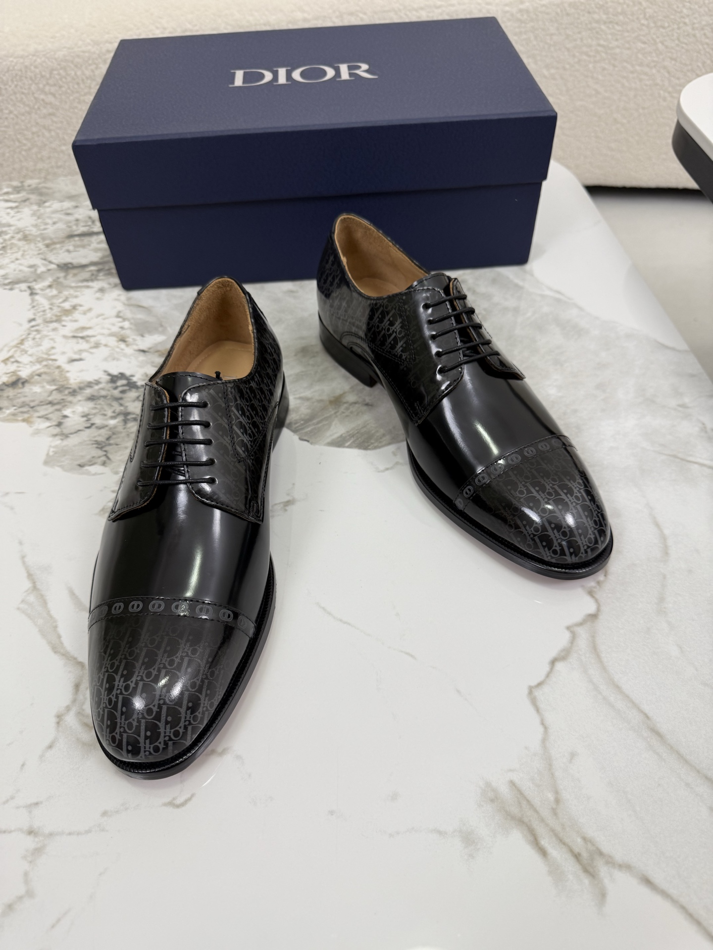 Dior shoe