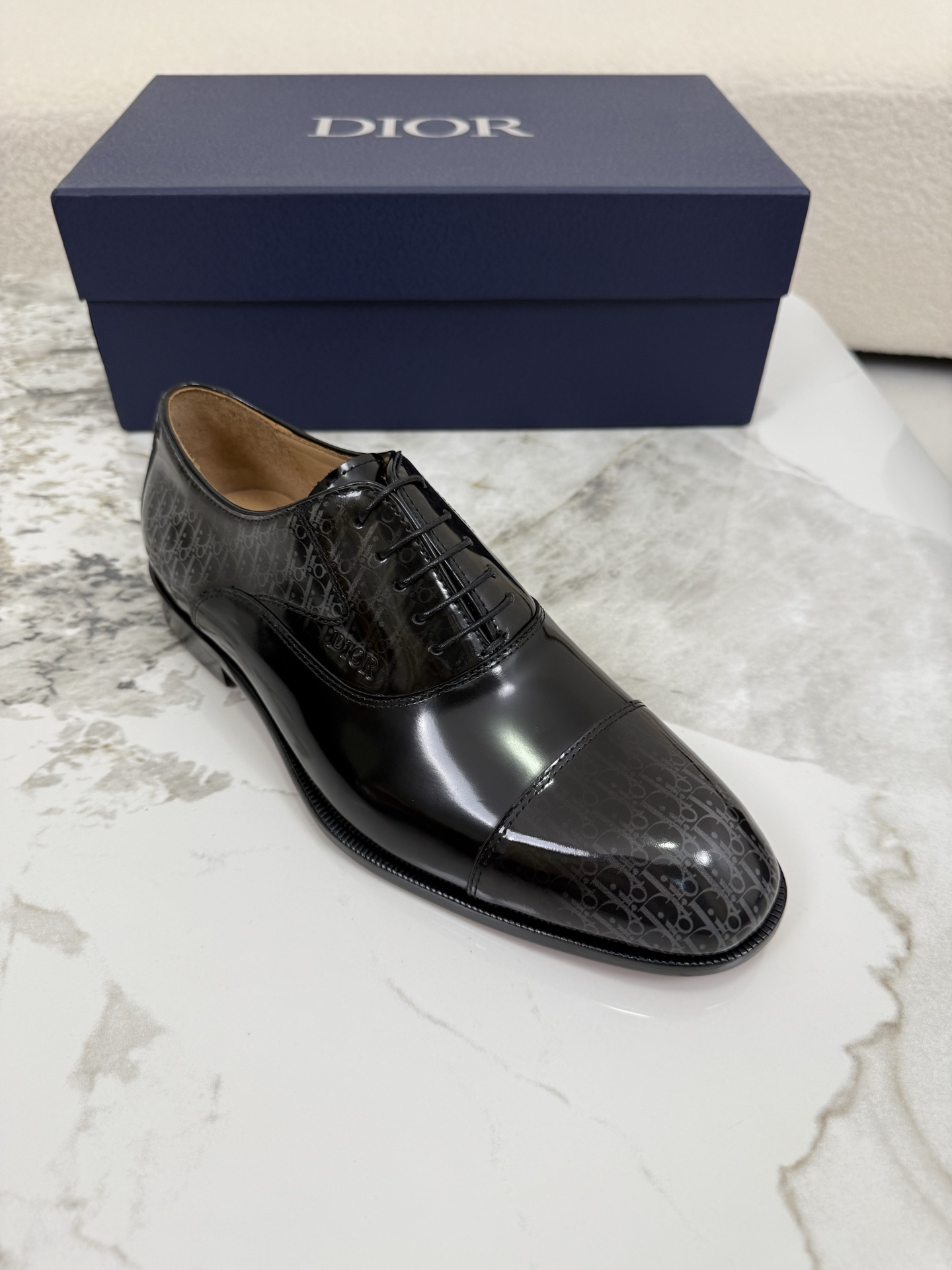 Dior shoe