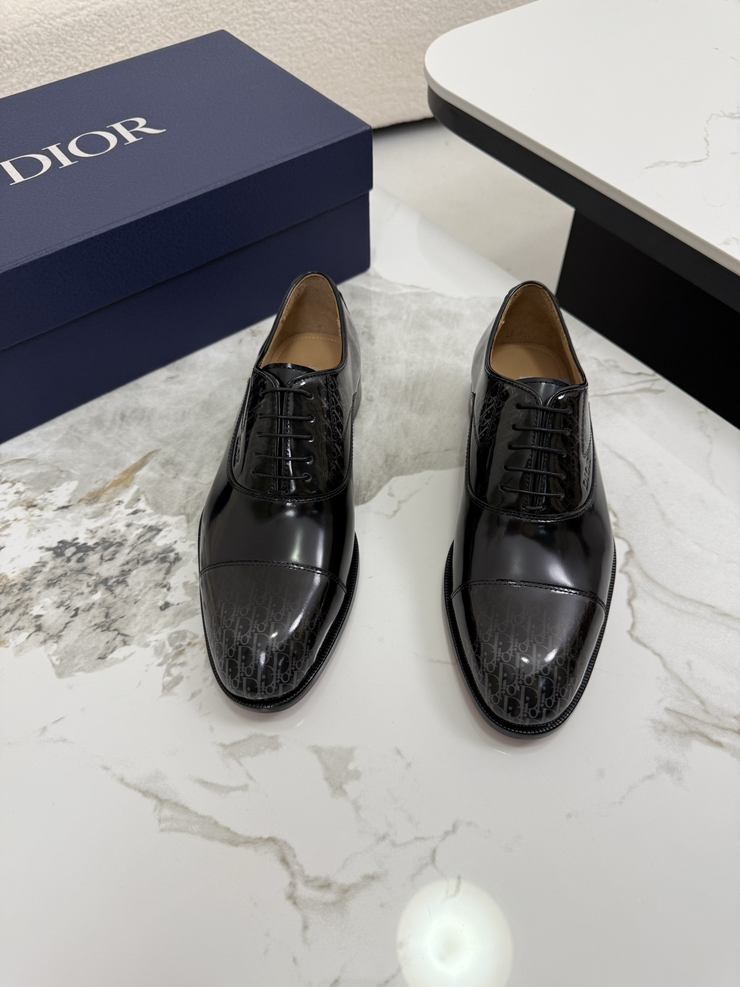 Dior shoe
