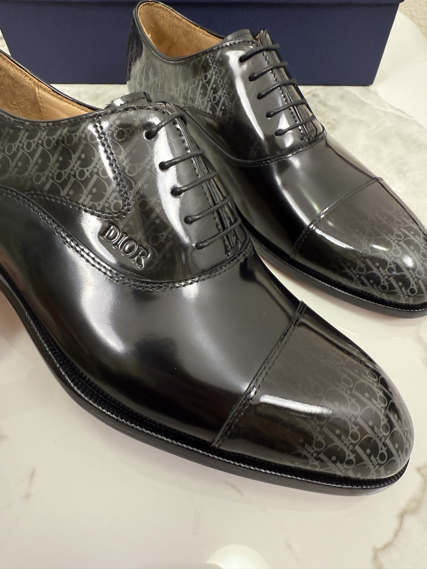 Dior shoe