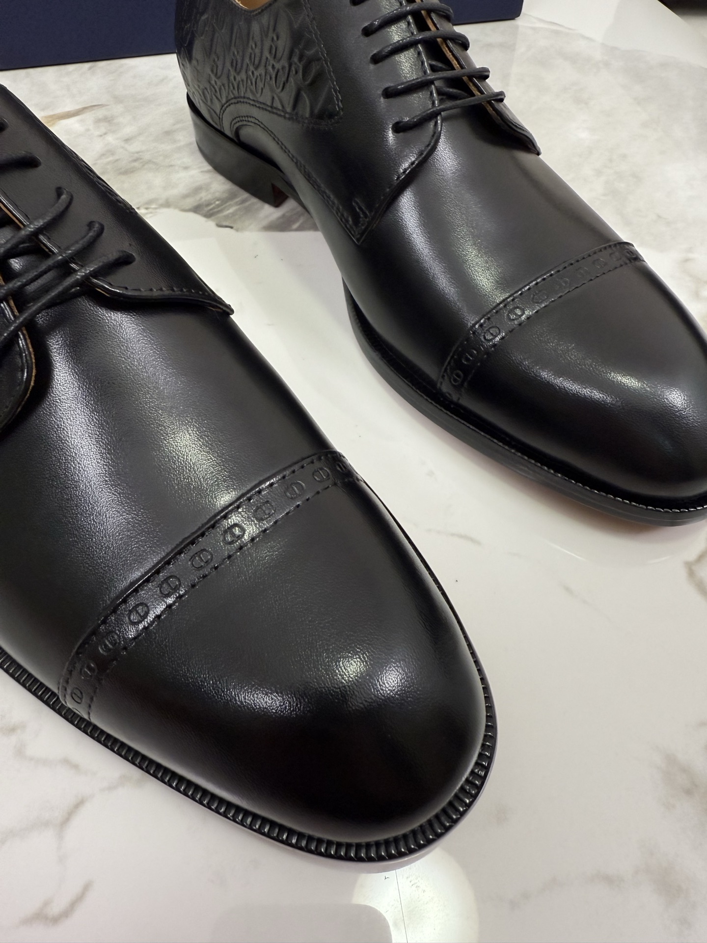 Dior shoe