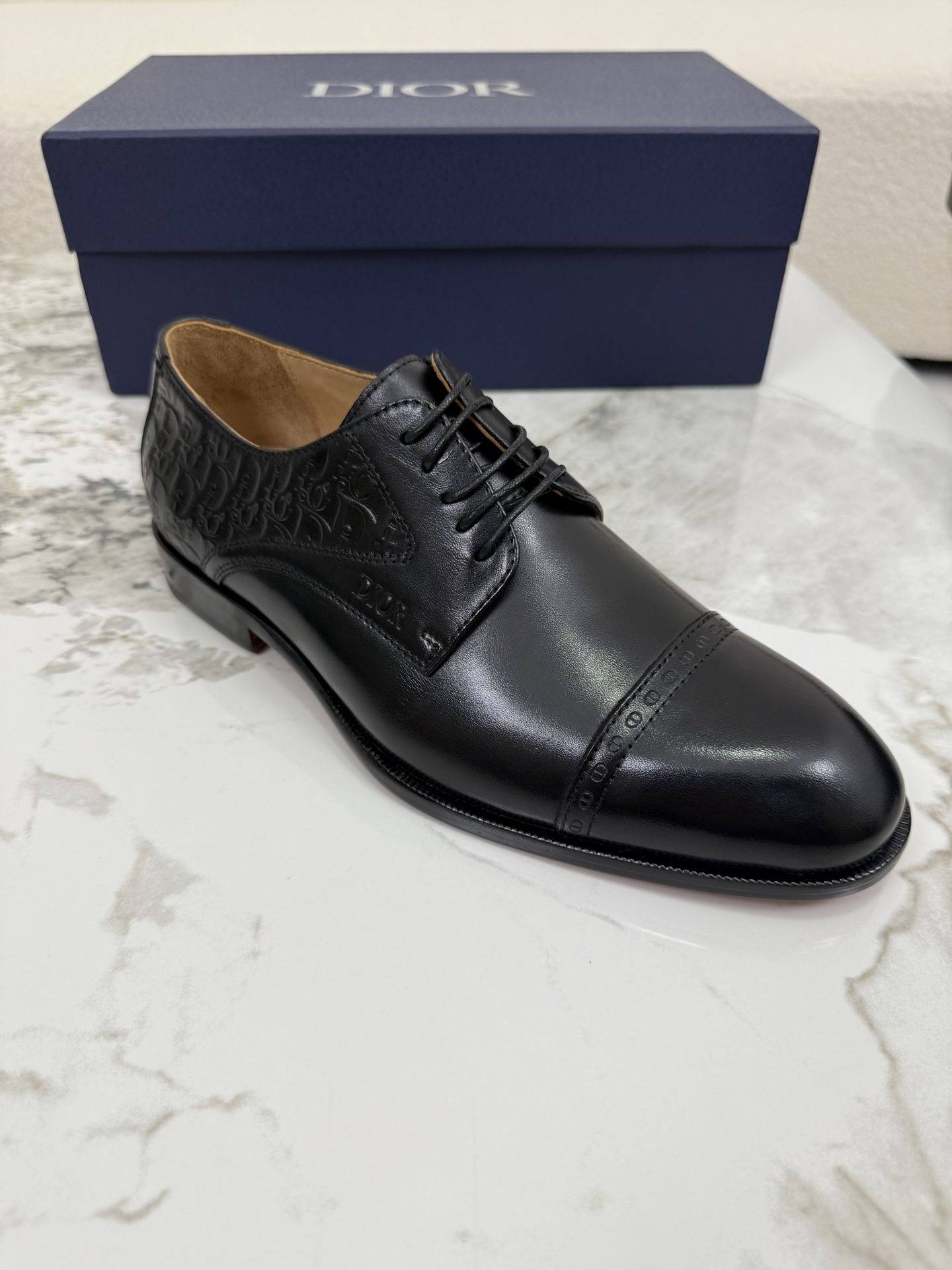 Dior shoe