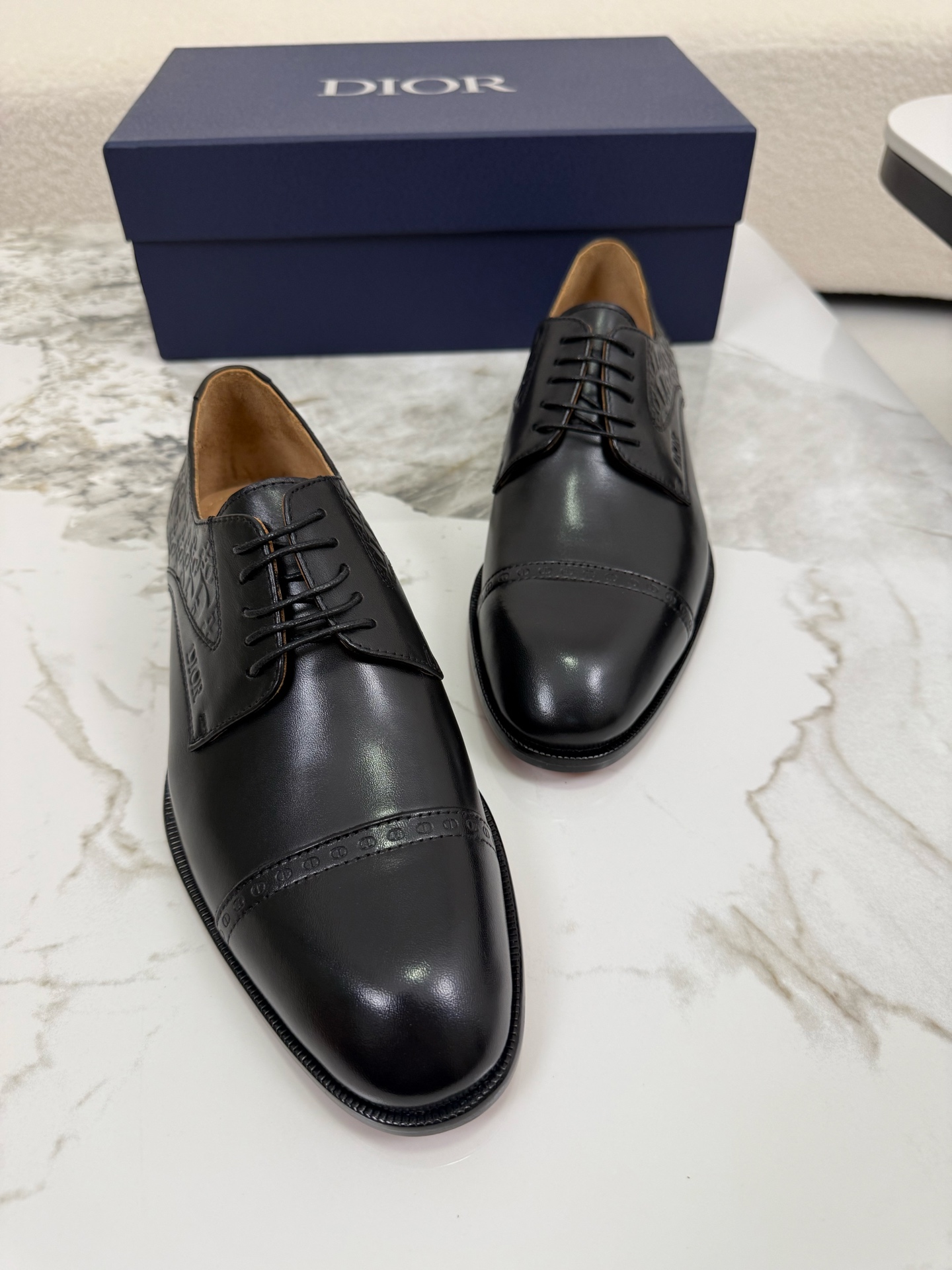 Dior shoe