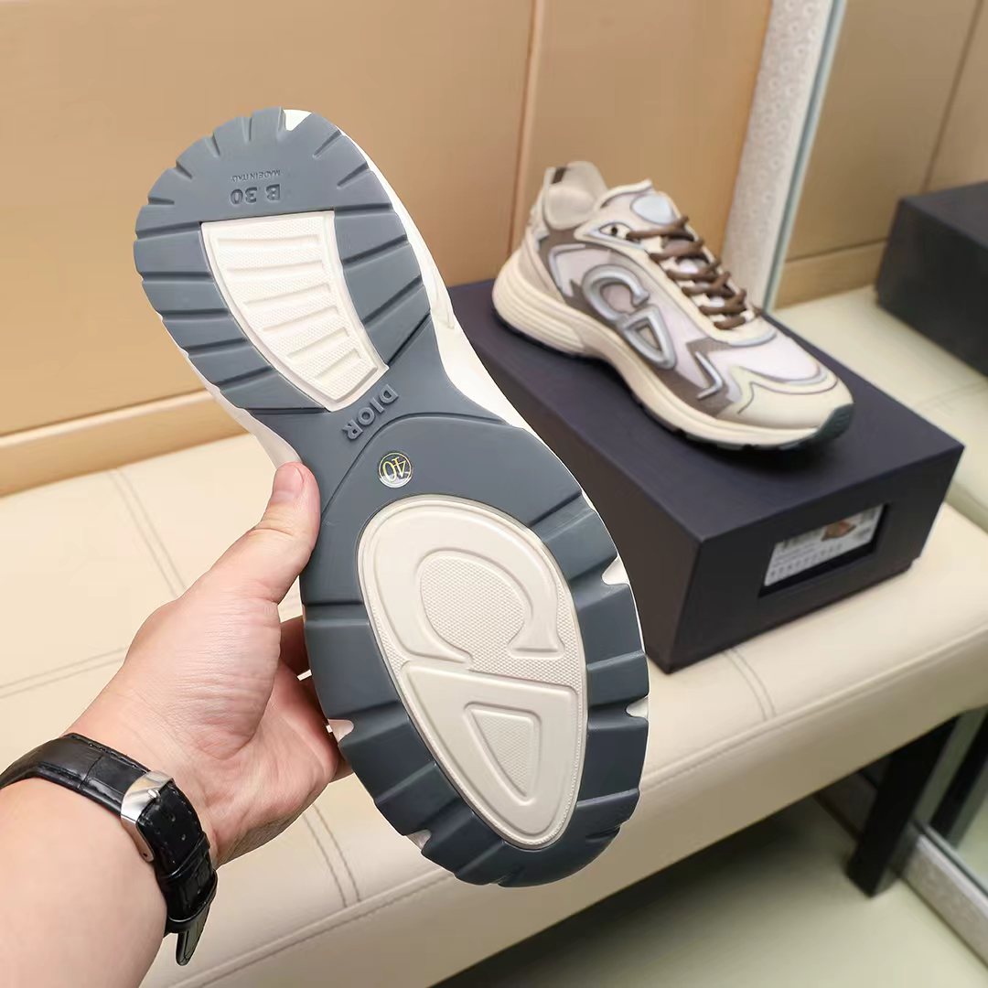 Dior shoe