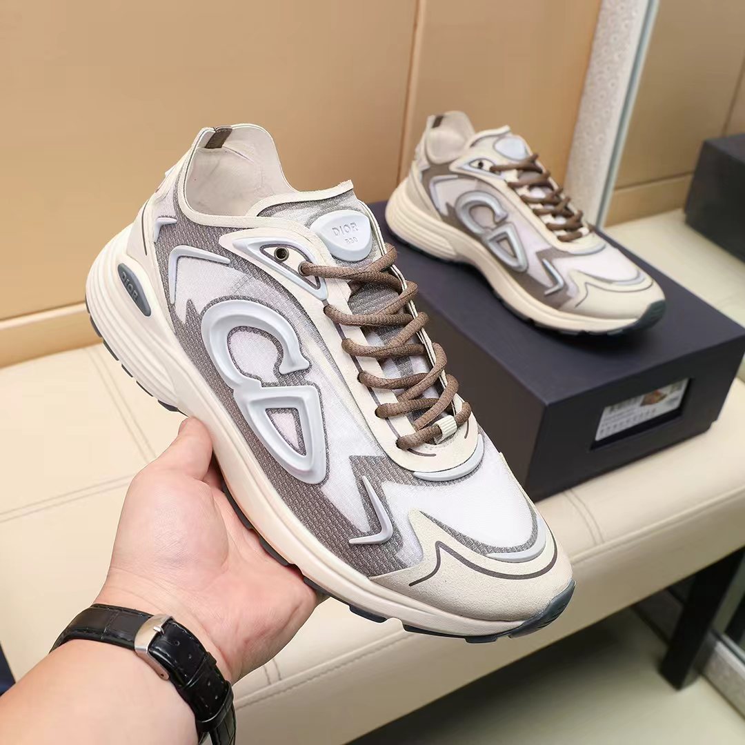 Dior shoe