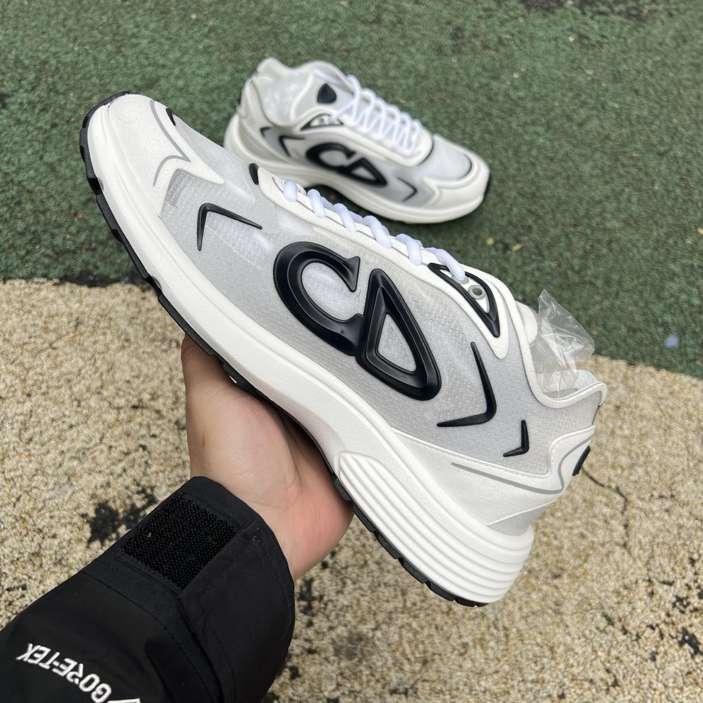 Dior