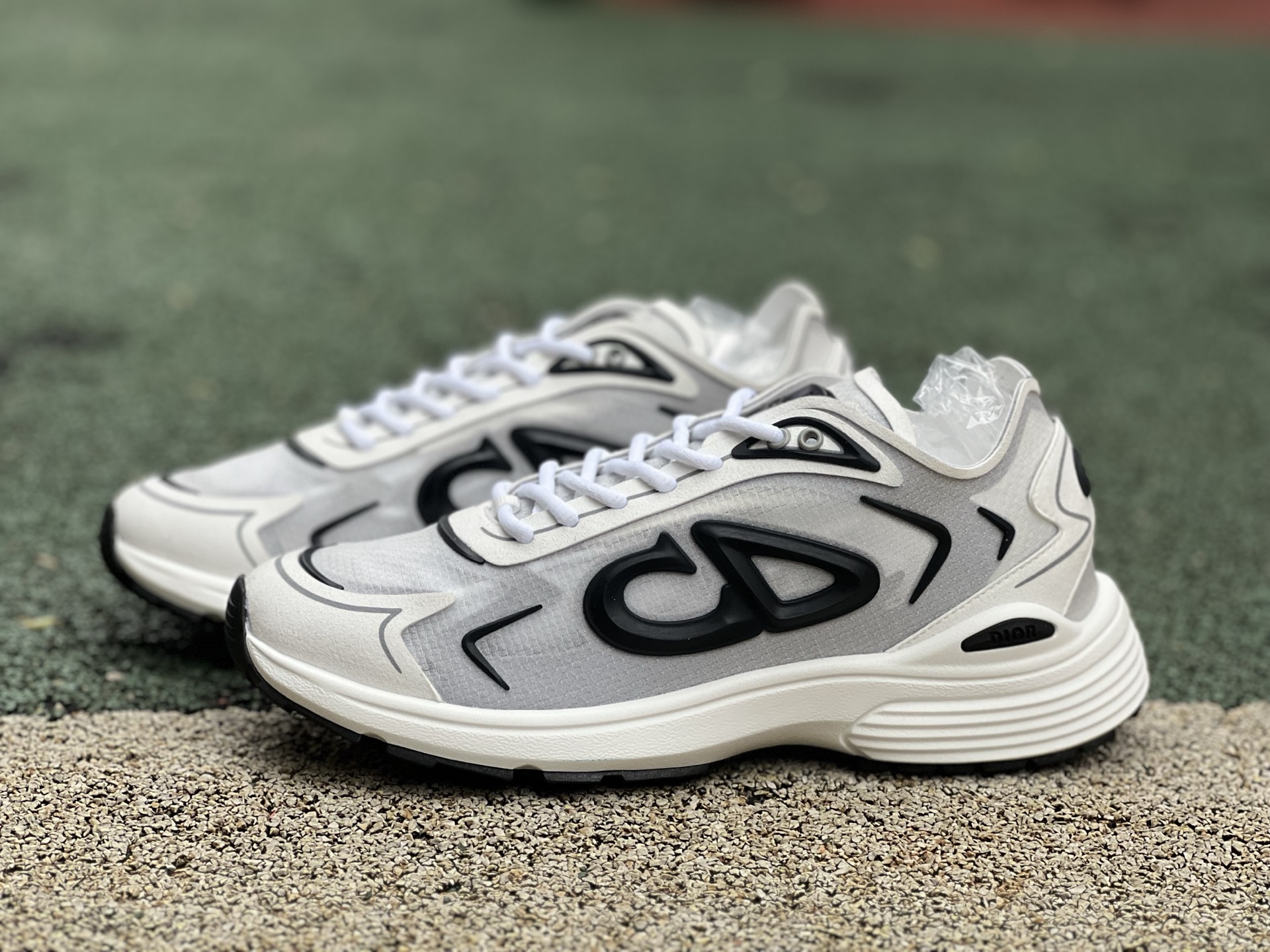 Dior