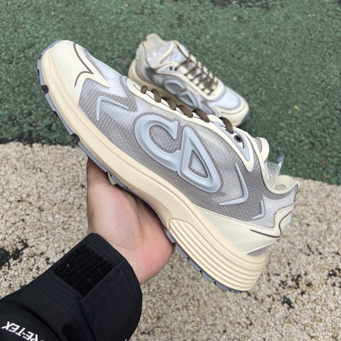 Dior