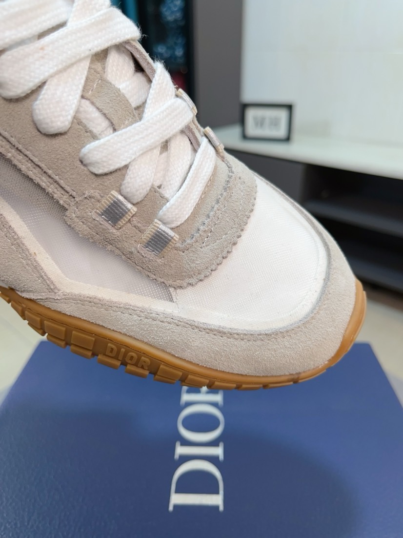 Dior shoe