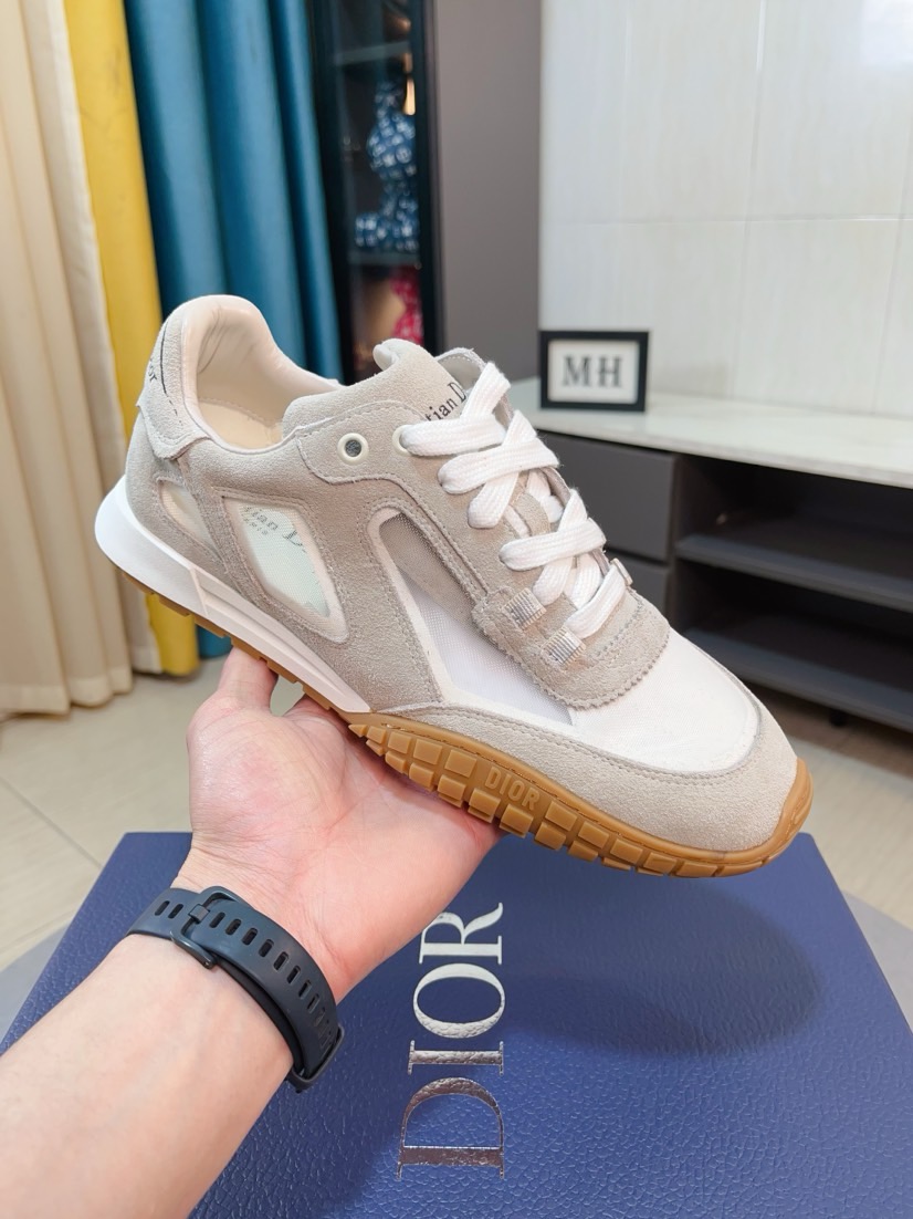 Dior shoe