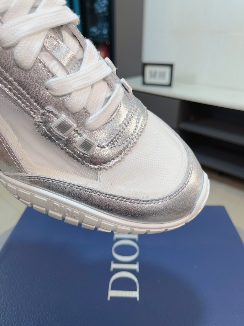 Dior shoe