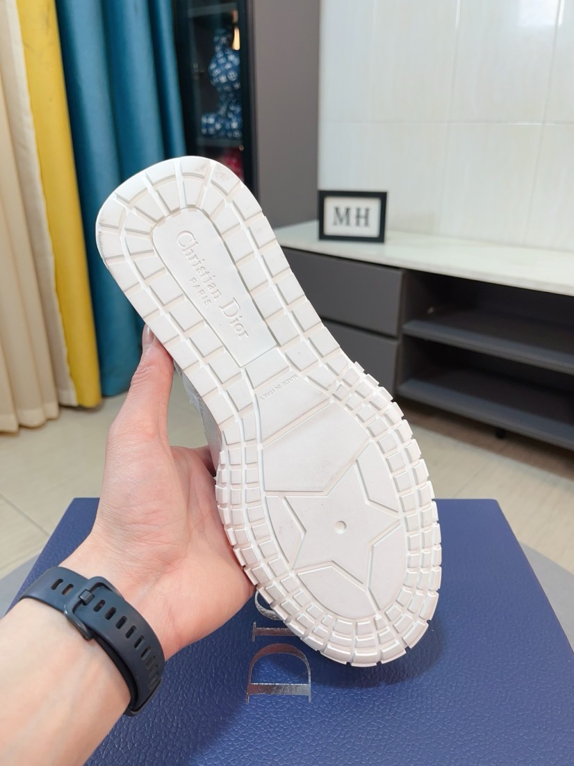 Dior shoe