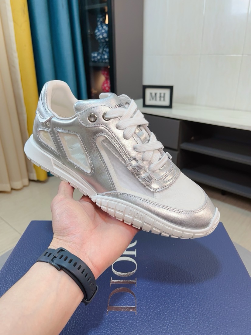 Dior shoe