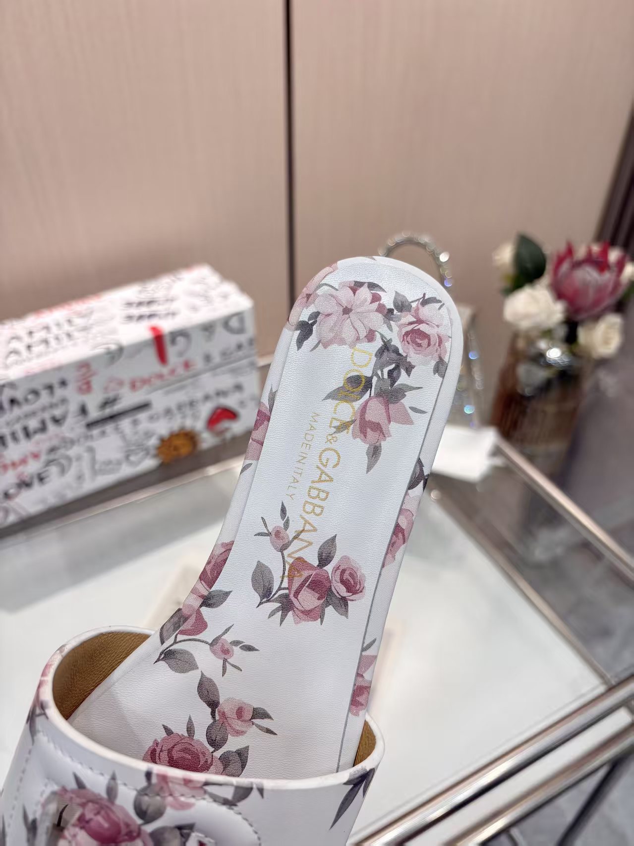 Dolce & Gabbana