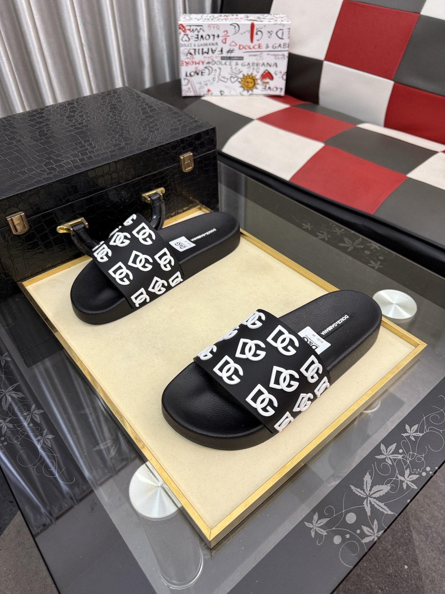Dolce & Gabbana