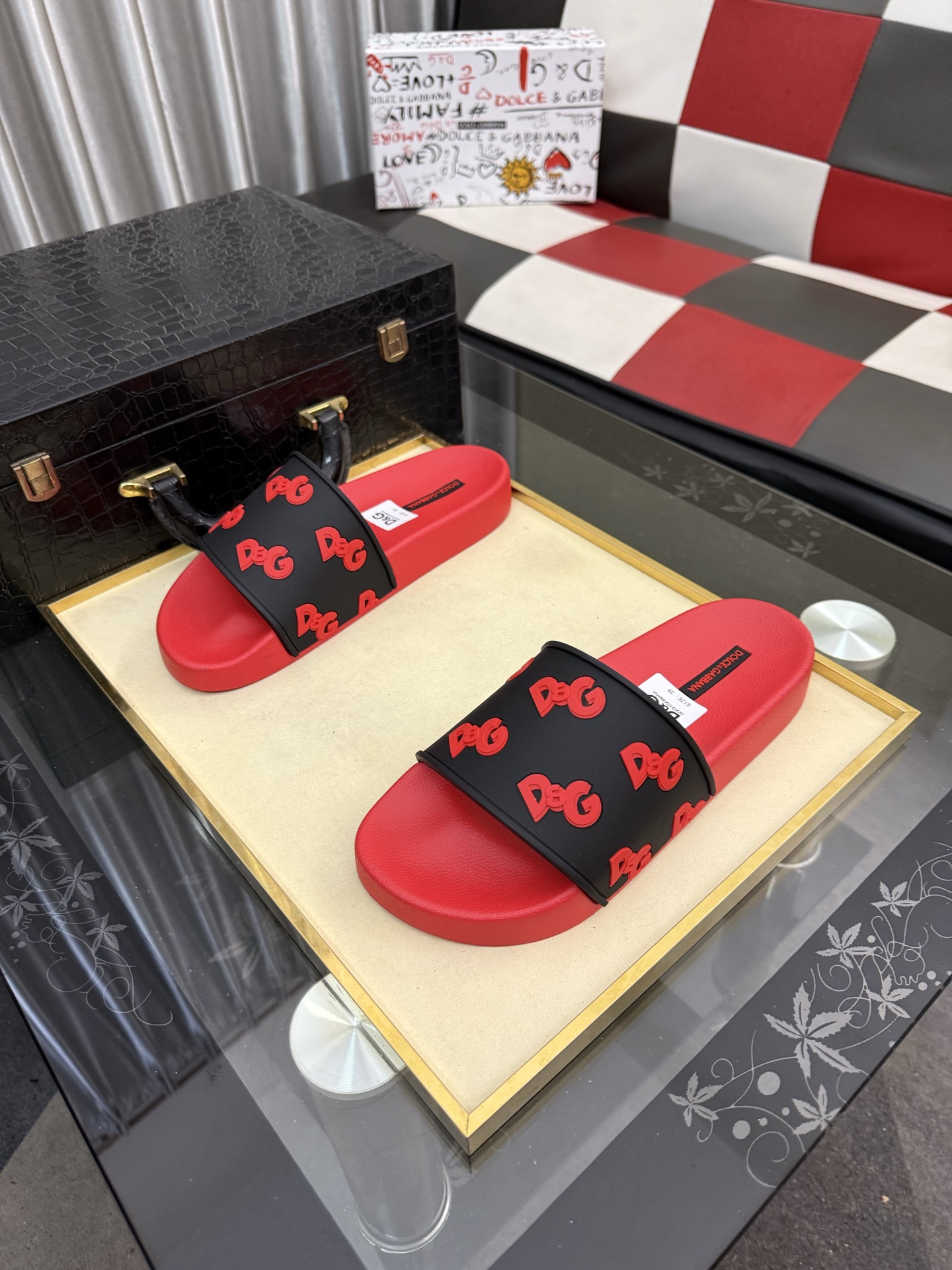 Dolce & Gabbana