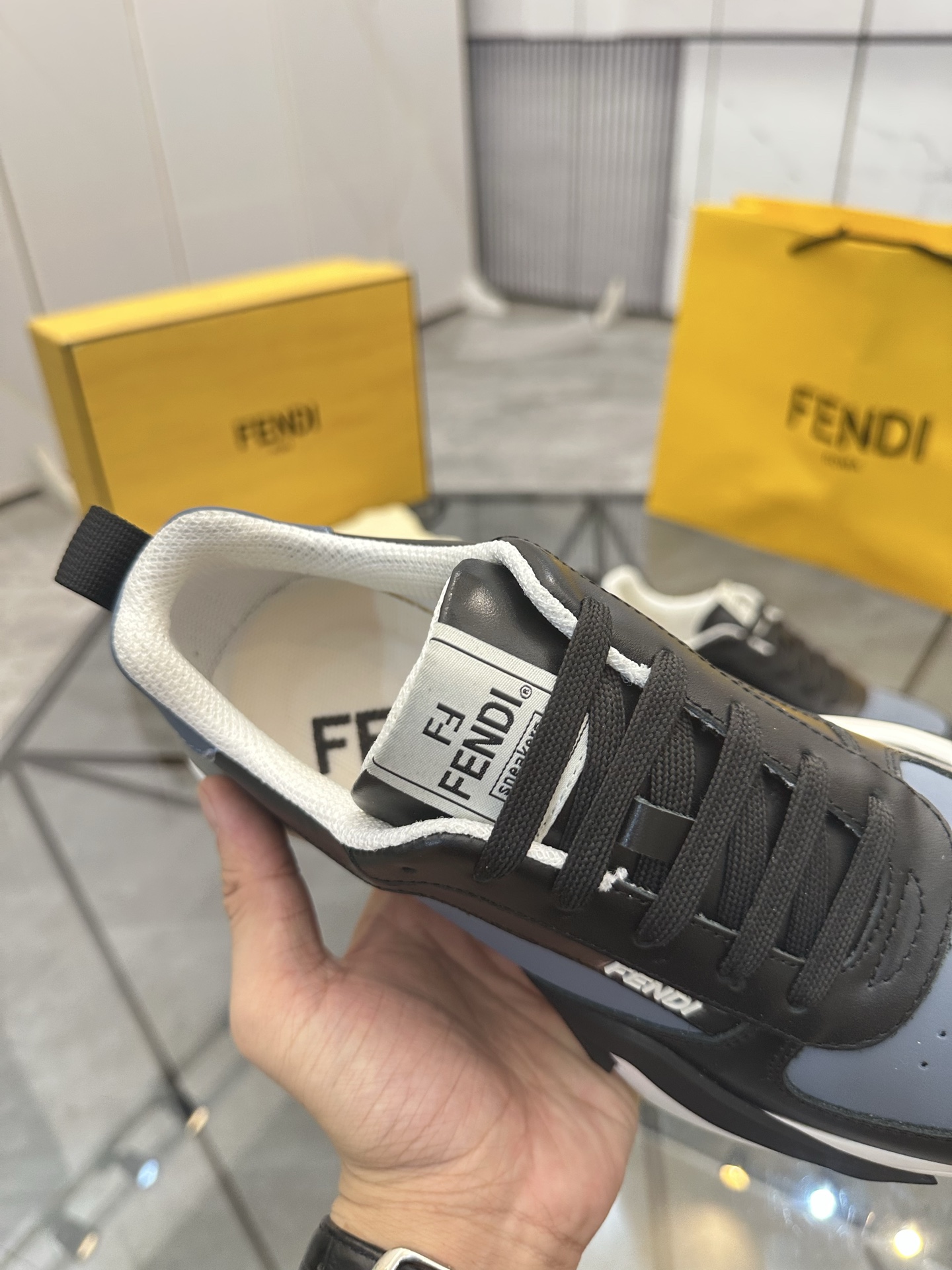 Fendi